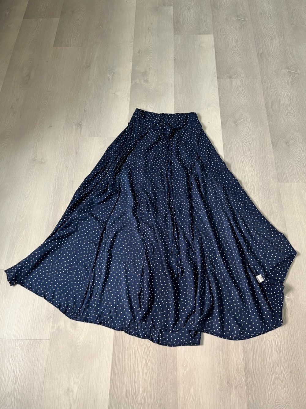 KELIKI MAXI SKIRT BLUE POLKA DOT FRONT HIGH SLITS VACATION RESORT WEAR WOMENS XS
